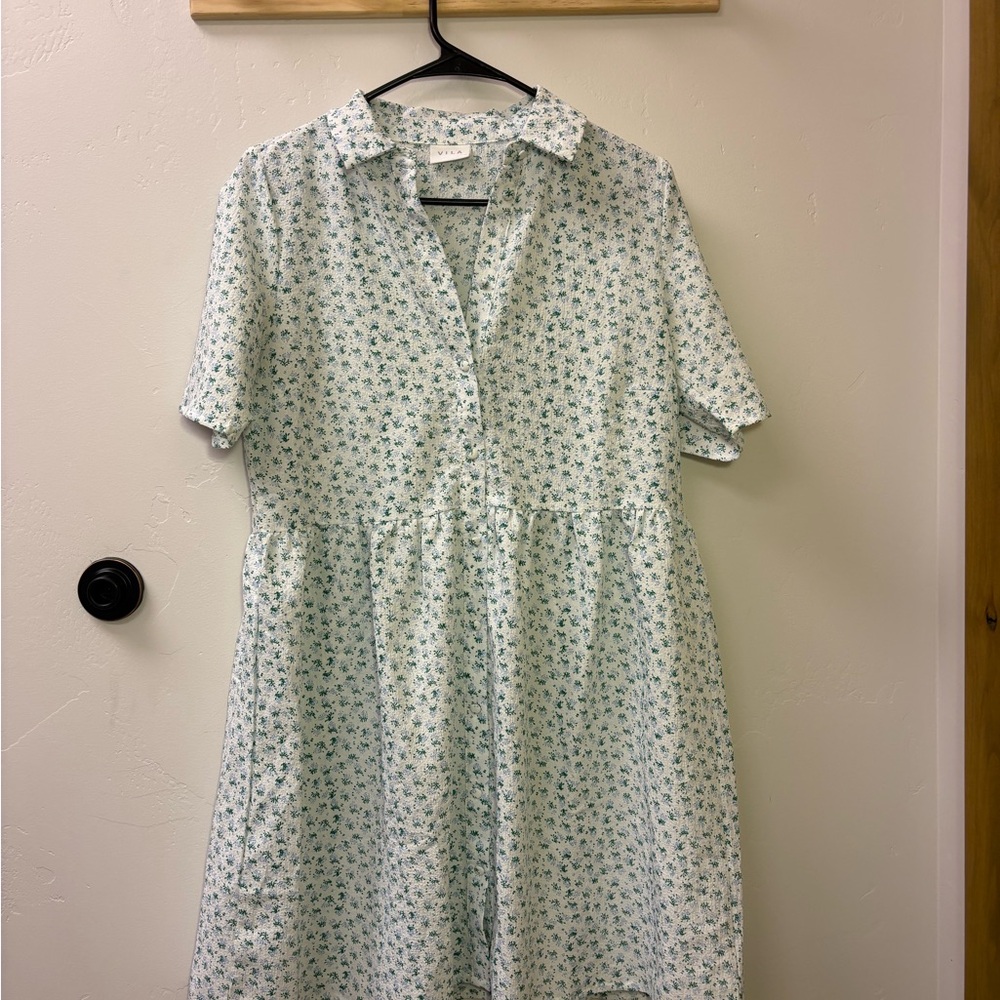 VILA Light Blue Floral Midi Dress
